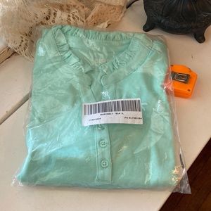 Beachglass Ruffle Tee